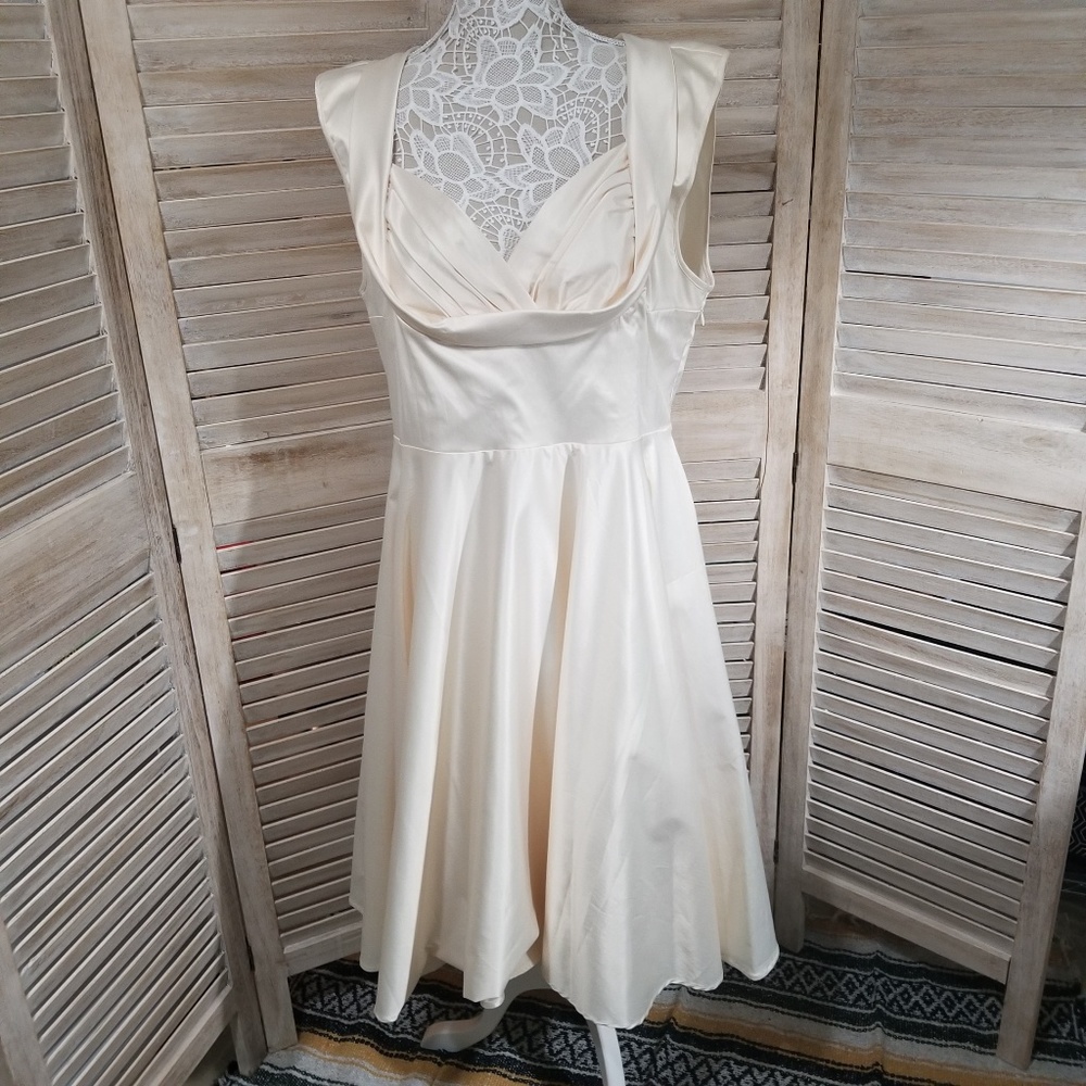 Retro Wedding Tea Length Engagement Dress